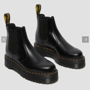 2976 SMOOTH LEATHER PLATFORM CHELSEA BOOTS